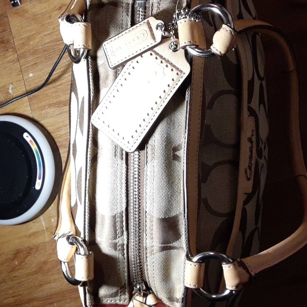 Signature C handbag coach - Picture 6 of 11